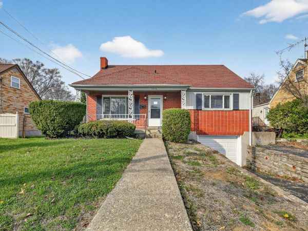 2290 Deblin Drive, Springfield Twp., OH 45239