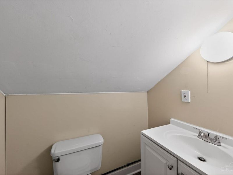 2290 Deblin Drive, Springfield Twp., OH 45239 Photo 15