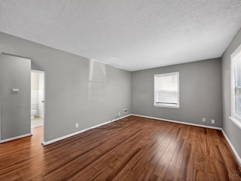 1893 Ashbrook Drive, Cincinnati, OH 45238 Photo 10