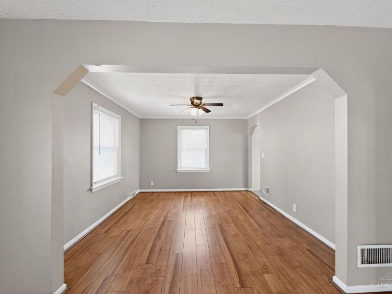 1893 Ashbrook Drive, Cincinnati, OH 45238 Photo 13