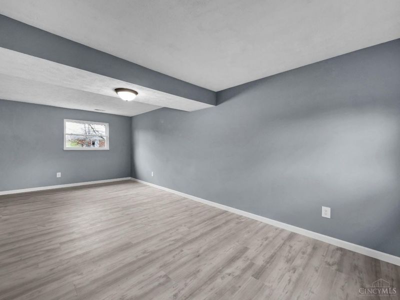 1034 W Kemper Road, Forest Park, OH 45240 Photo 18