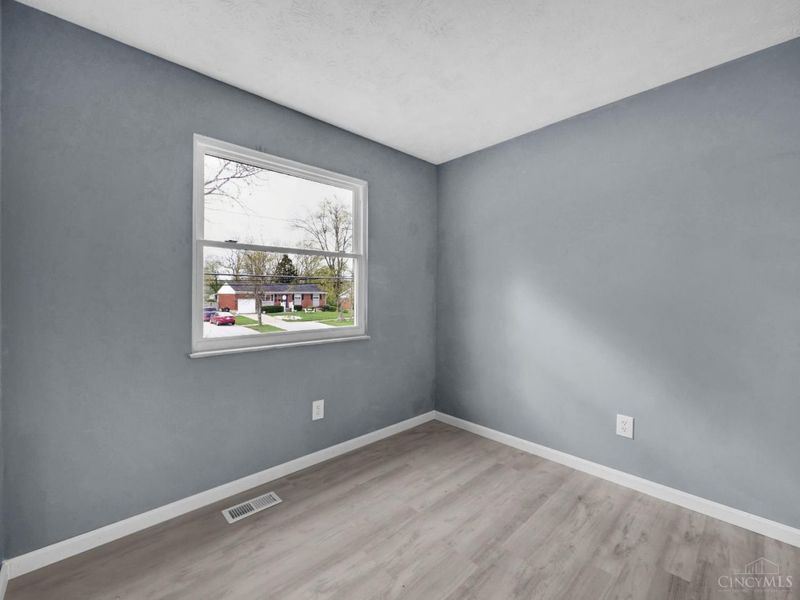 1034 W Kemper Road, Forest Park, OH 45240 Photo 23