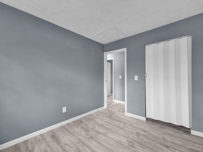 1034 W Kemper Road, Forest Park, OH 45240 Photo 26