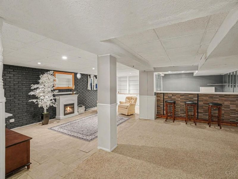 5338 Briarhill Drive, Delhi Twp, OH 45238 Photo 14