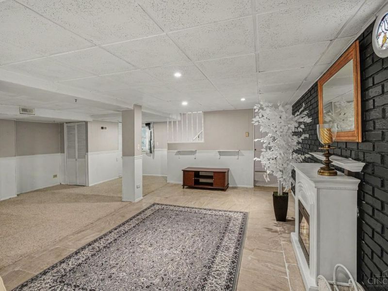 5338 Briarhill Drive, Delhi Twp, OH 45238 Photo 16