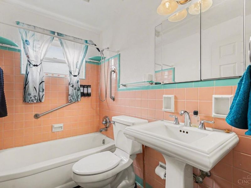 5338 Briarhill Drive, Delhi Twp, OH 45238 Photo 22