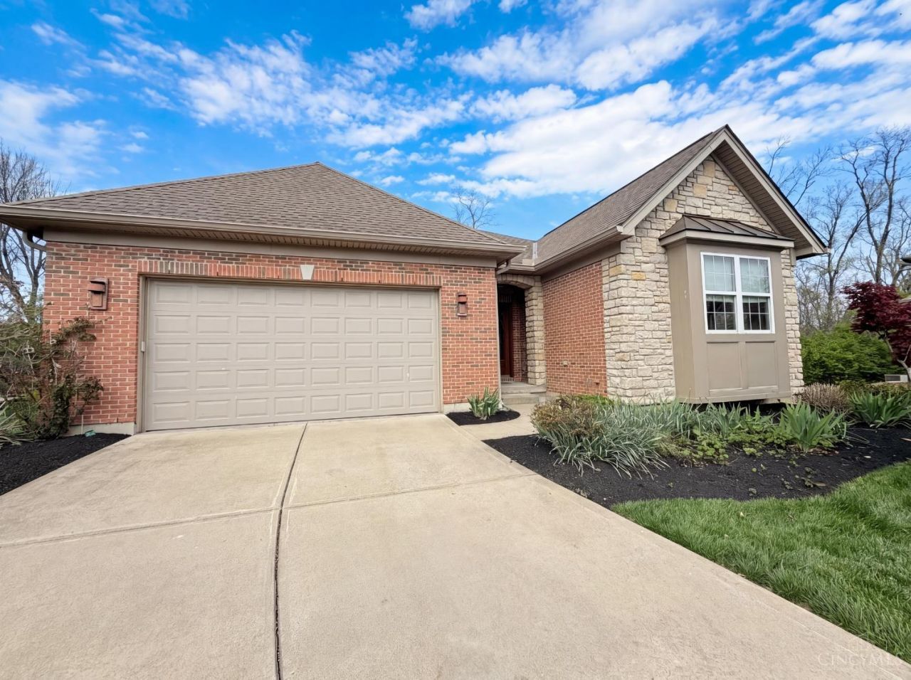 8016 Stonegate Drive, Anderson Twp, OH 45255 Main Photo