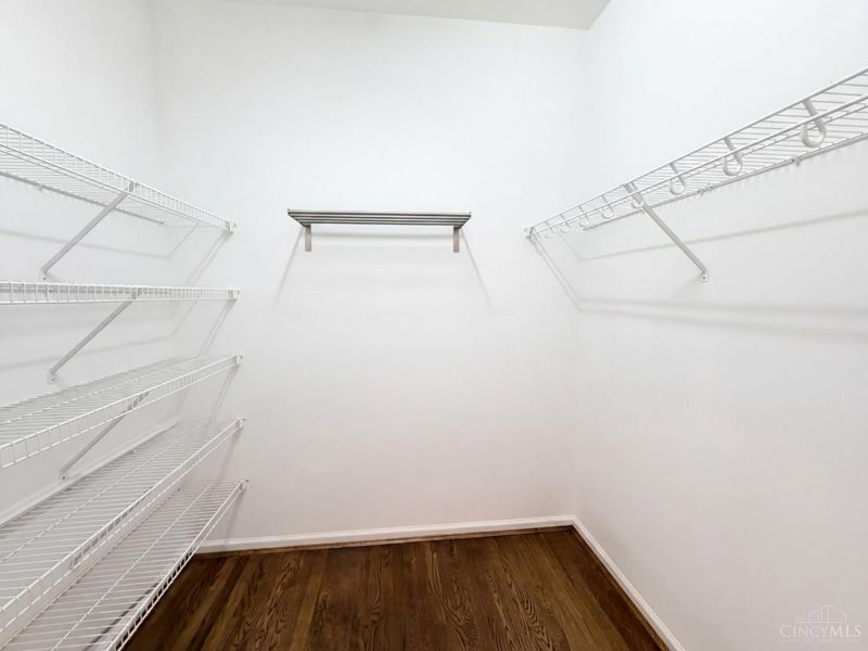 8016 Stonegate Drive, Anderson Twp, OH 45255 Photo 17