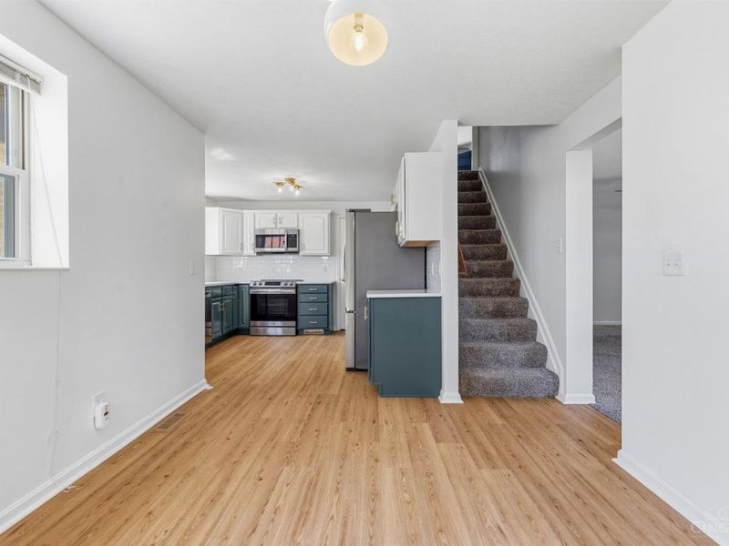 4407 Raceview Avenue, Green Township, OH 45211 Photo 16