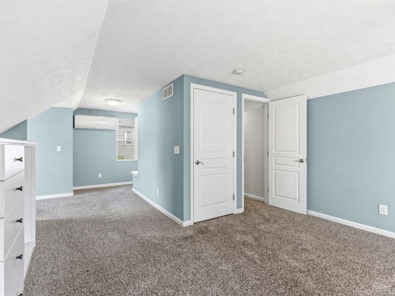 4407 Raceview Avenue, Green Township, OH 45211 Photo 28