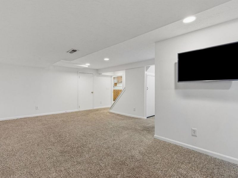 4407 Raceview Avenue, Green Township, OH 45211 Photo 34