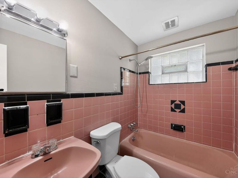 3097 Westwood Northern Boulevard, Cincinnati, OH 45211 Photo 18