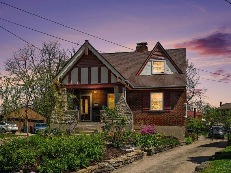 1114 Benz Avenue, Cincinnati, OH 45238 Photo 2