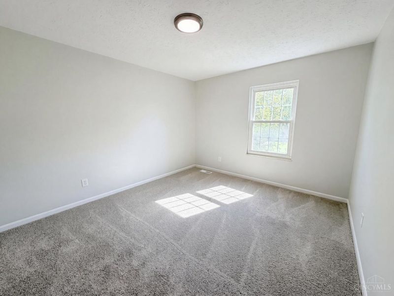 1379 Gumbert Drive, Batavia Twp, OH 45102 Photo 14