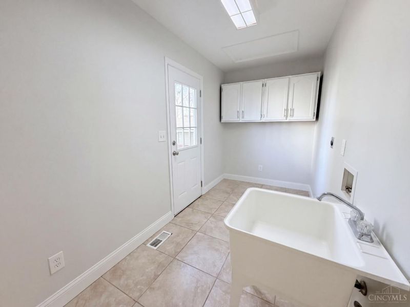 1379 Gumbert Drive, Batavia Twp, OH 45102 Photo 21