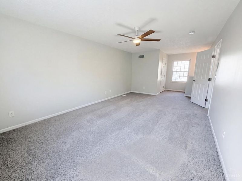 1379 Gumbert Drive, Batavia Twp, OH 45102 Photo 4