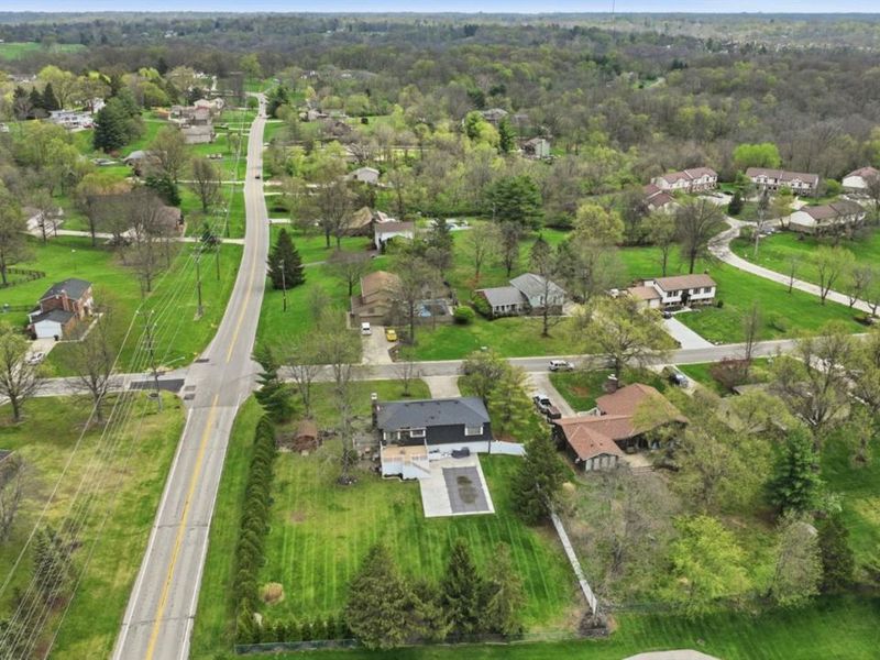 3395 Triplecrown Drive, Miami Twp, OH 45052 Photo 4