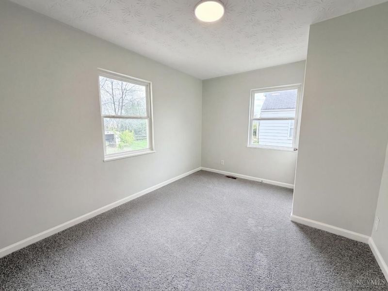 8456 Jackies Drive, Colerain Township, OH 45239 Photo 12