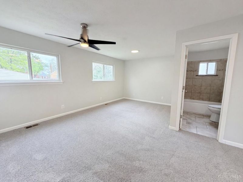 8456 Jackies Drive, Colerain Township, OH 45239 Photo 4