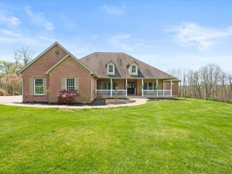 1034 Hill Top Lane, Franklin Twp, OH 45120 Photo 1