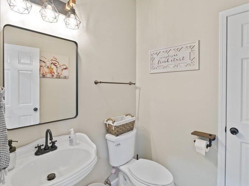 1034 Hill Top Lane, Franklin Twp, OH 45120 Photo 35