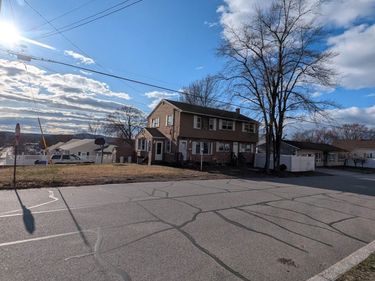107 S Wilson Street, Manchester, NH 03103