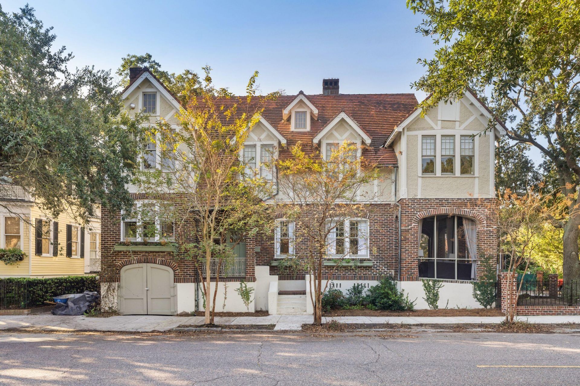 183 Tradd Street Photo 1