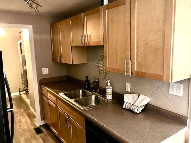 814 Primrose Drive, Wapakoneta, OH 45895 Photo 8