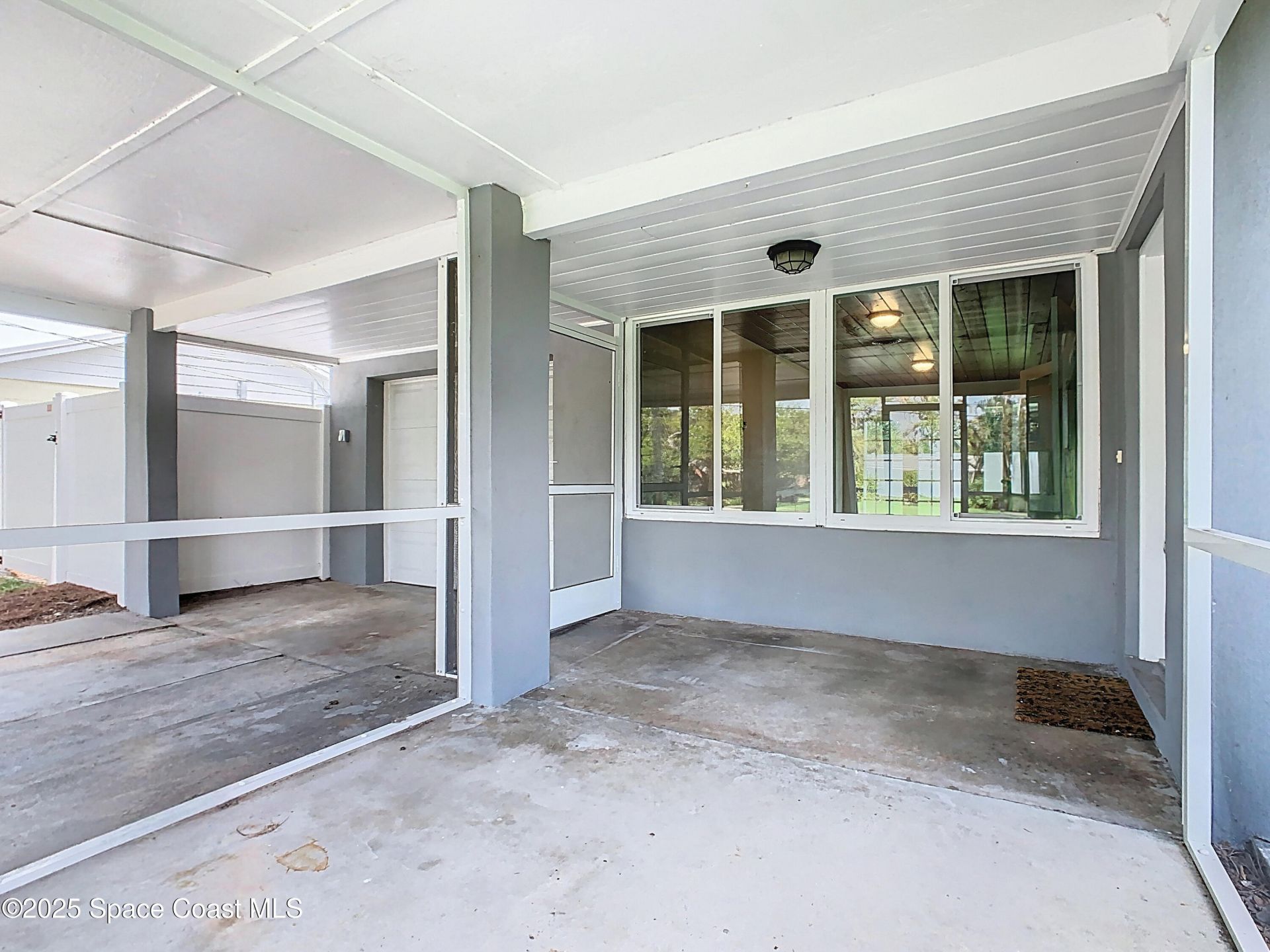 819 W Whitmire Drive , Melbourne, FL 32935 Photo