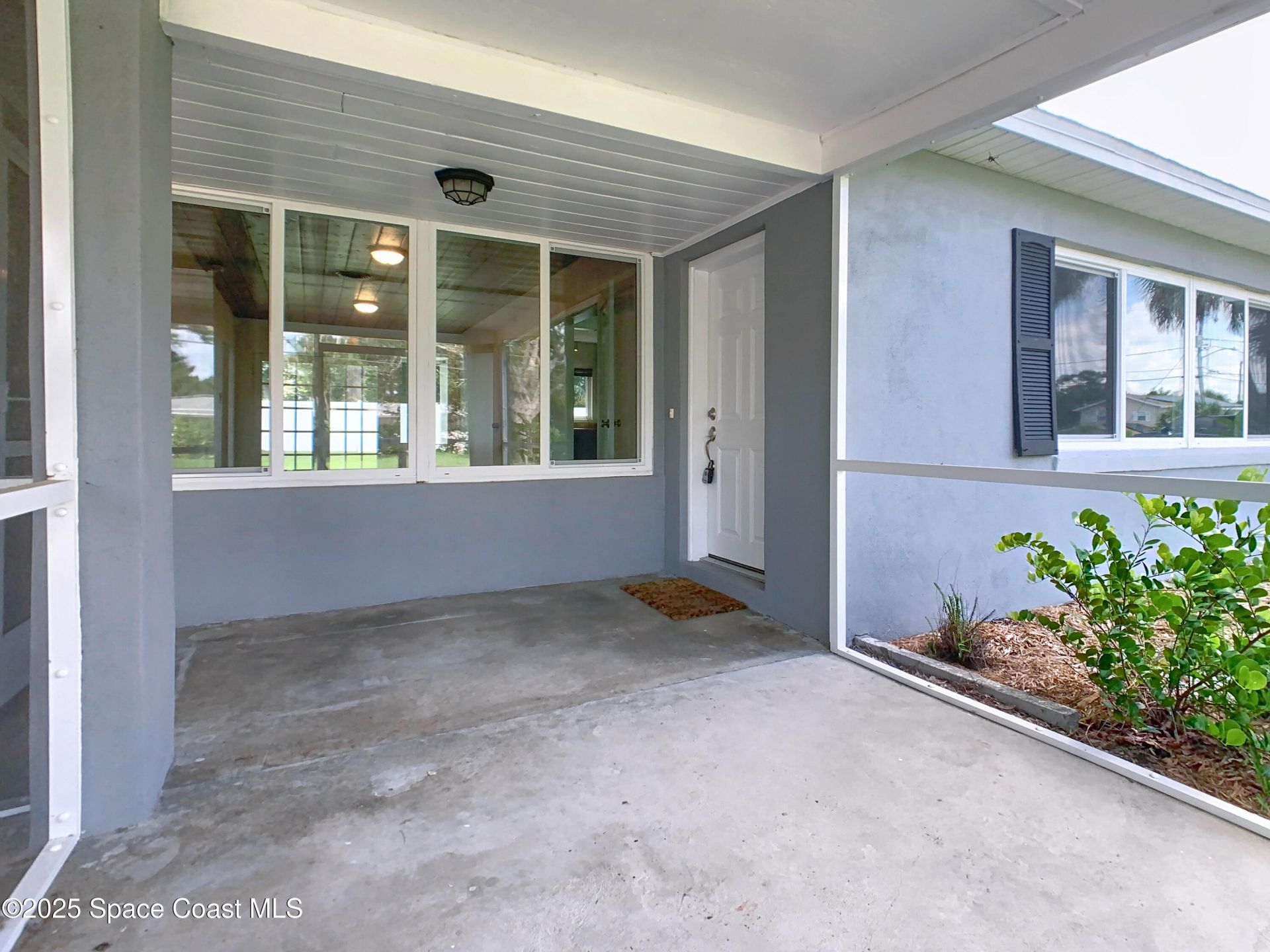 819 W Whitmire Drive , Melbourne, FL 32935 Photo