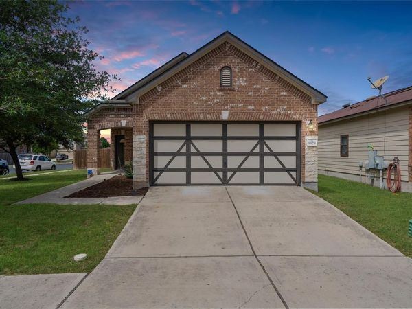 8824 Stambourne ST, Austin, TX 78747