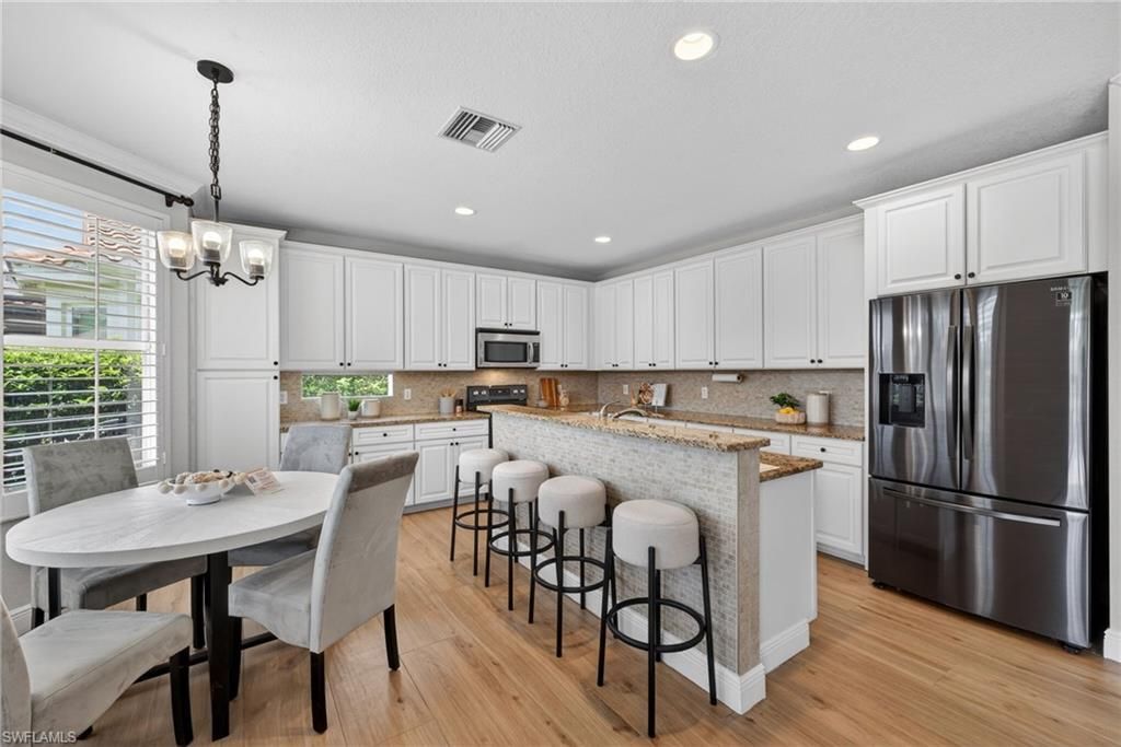 21827 Rainbow Lake Ct, Estero, FL 33928 Photo