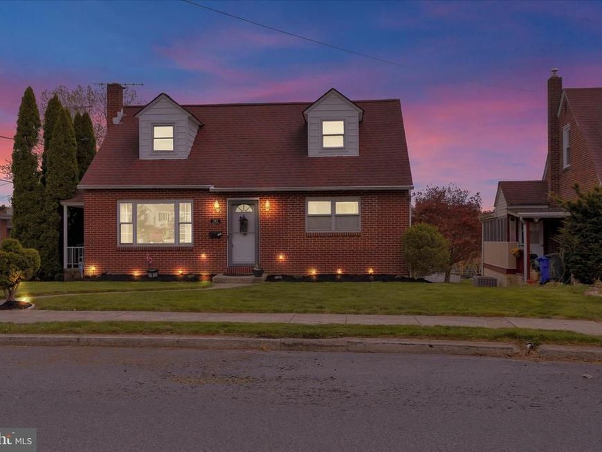 241 Mcclellan Street, Reading, PA 19611 Main Photo