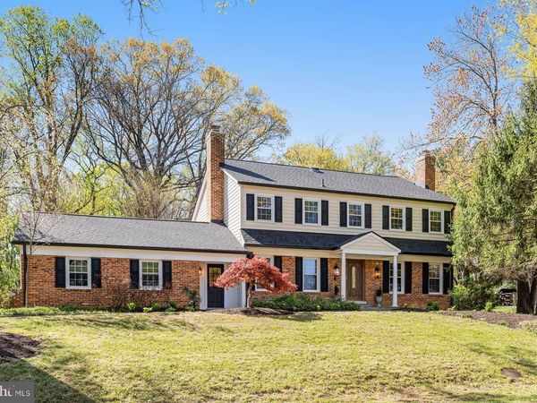 10305 HUNT COUNTRY LANE, VIENNA, VA 22182