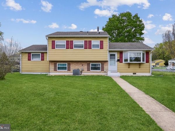 250 COLLEGE DRIVE, PEMBERTON, NJ 08068