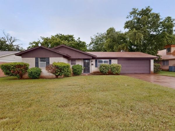 4429 Berke Road, Fort Worth, TX 76115