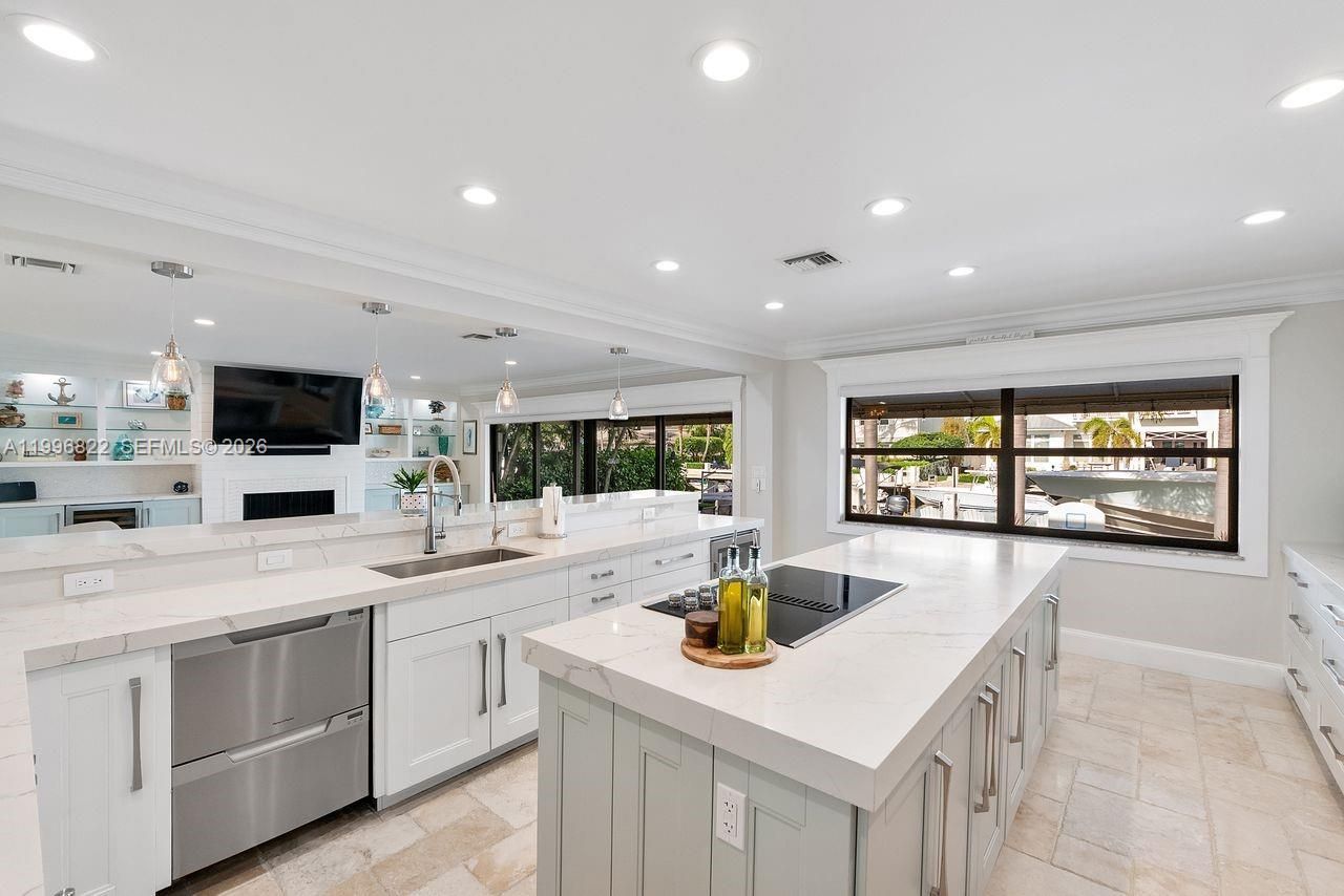 3333 NE 30th Ave, Lighthouse Point, FL 33064 Photo