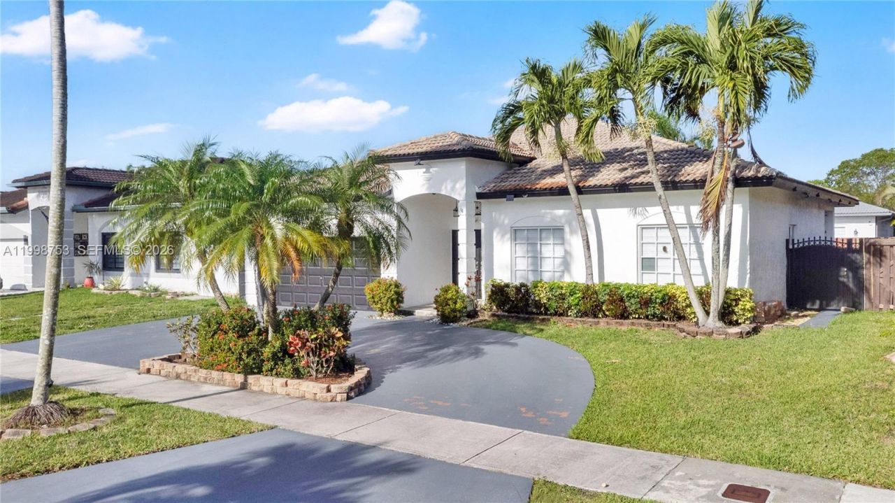 14130 SW 160th Ct, Miami, FL 33196 Photo