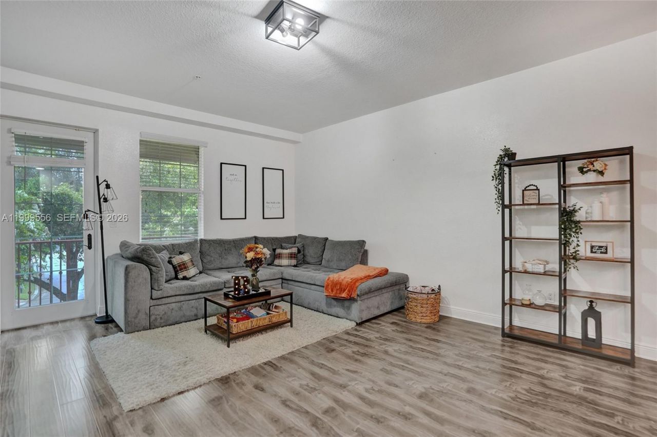 11898 SW 25th Ct, Unit 103, Miramar, FL 33025 Photo