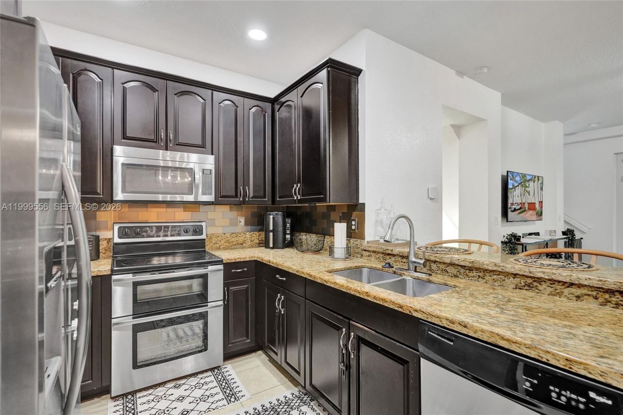 11898 SW 25th Ct, Unit 103, Miramar, FL 33025 Photo