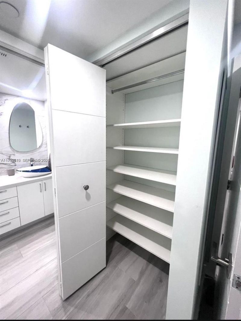 6917 Collins Ave, Unit 806, Miami Beach, FL 33141 Photo