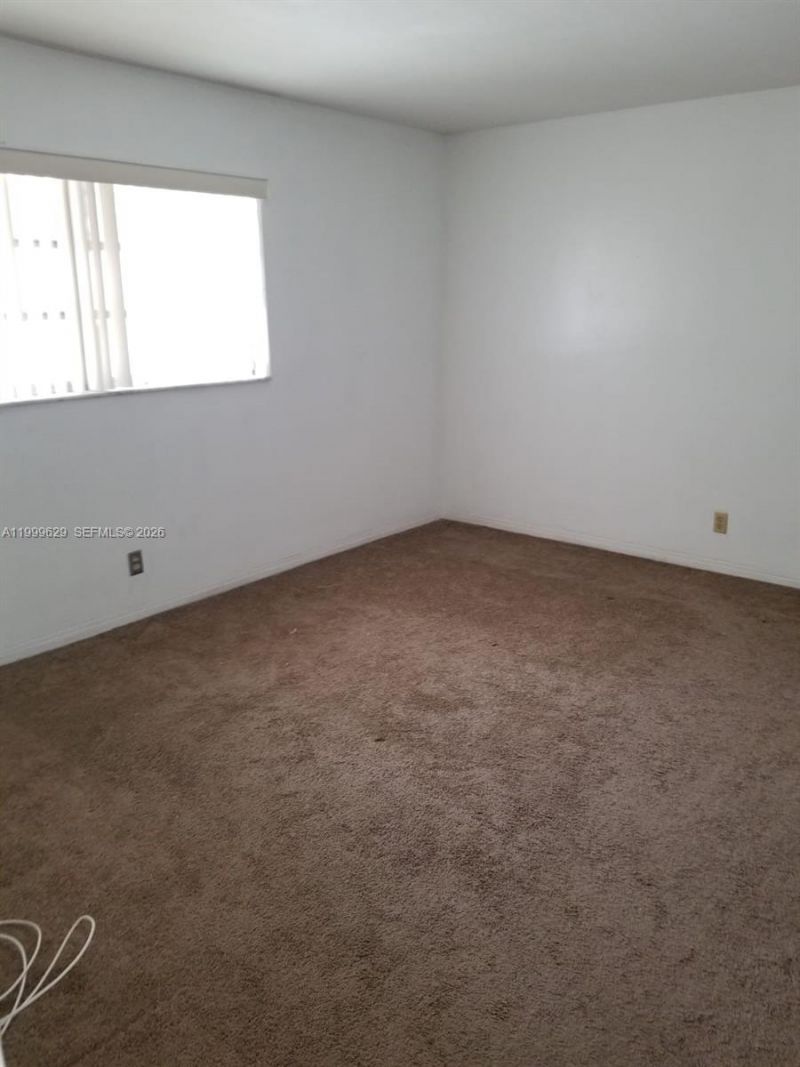 701 NW 1st St , Unit 19, Hallandale Beach, FL 33009 Photo