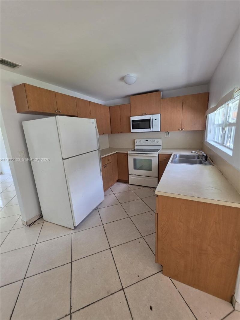 5720 Douglas St, Hollywood, FL 33021 Photo