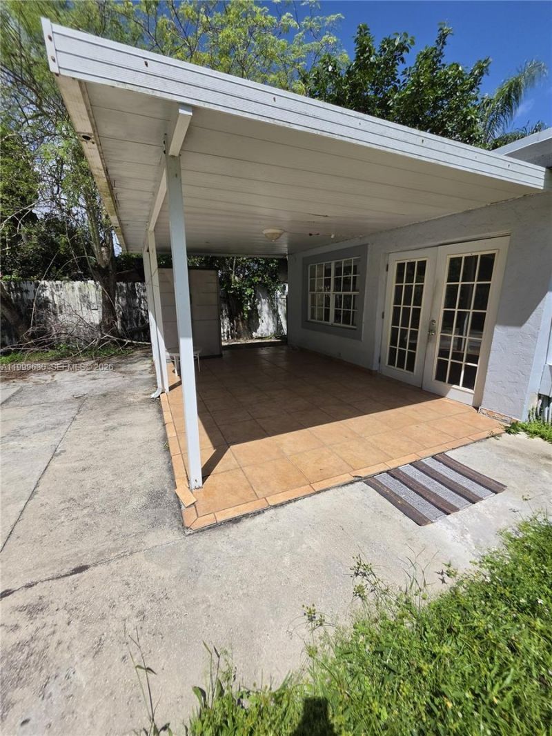 5720 Douglas St, Hollywood, FL 33021 Photo