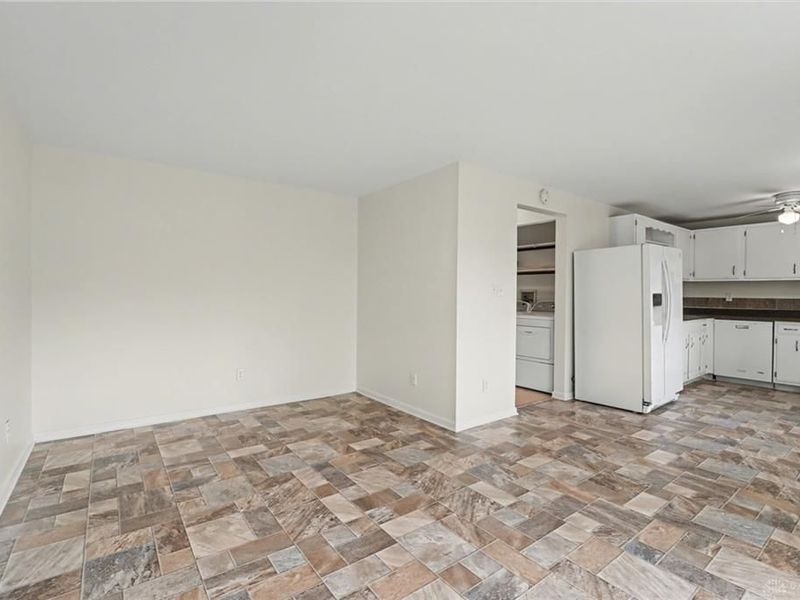 301 Porter Drive, Englewood, OH 45322 Photo 19