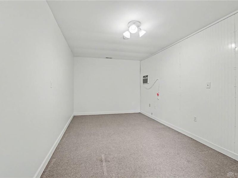 301 Porter Drive, Englewood, OH 45322 Photo 21