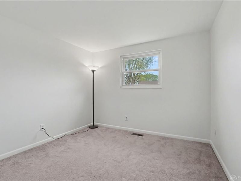 301 Porter Drive, Englewood, OH 45322 Photo 31