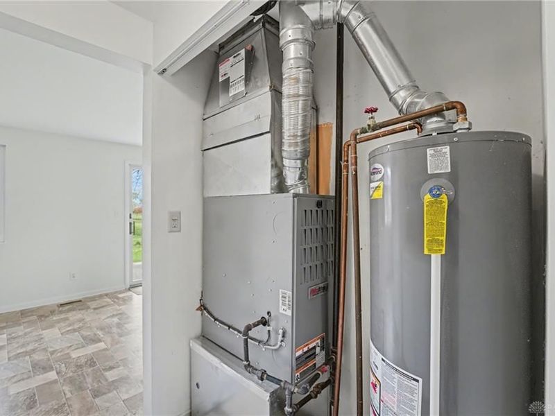 301 Porter Drive, Englewood, OH 45322 Photo 38