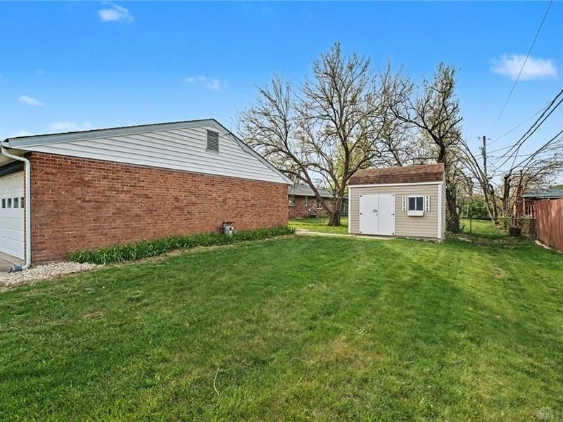 301 Porter Drive, Englewood, OH 45322 Photo 40