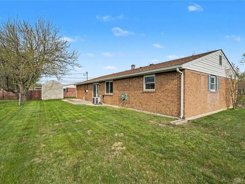 301 Porter Drive, Englewood, OH 45322 Photo 46